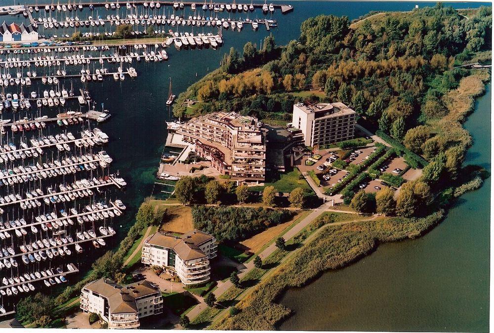 Hampshire Hotel - Newport Huizen Dış mekan fotoğraf